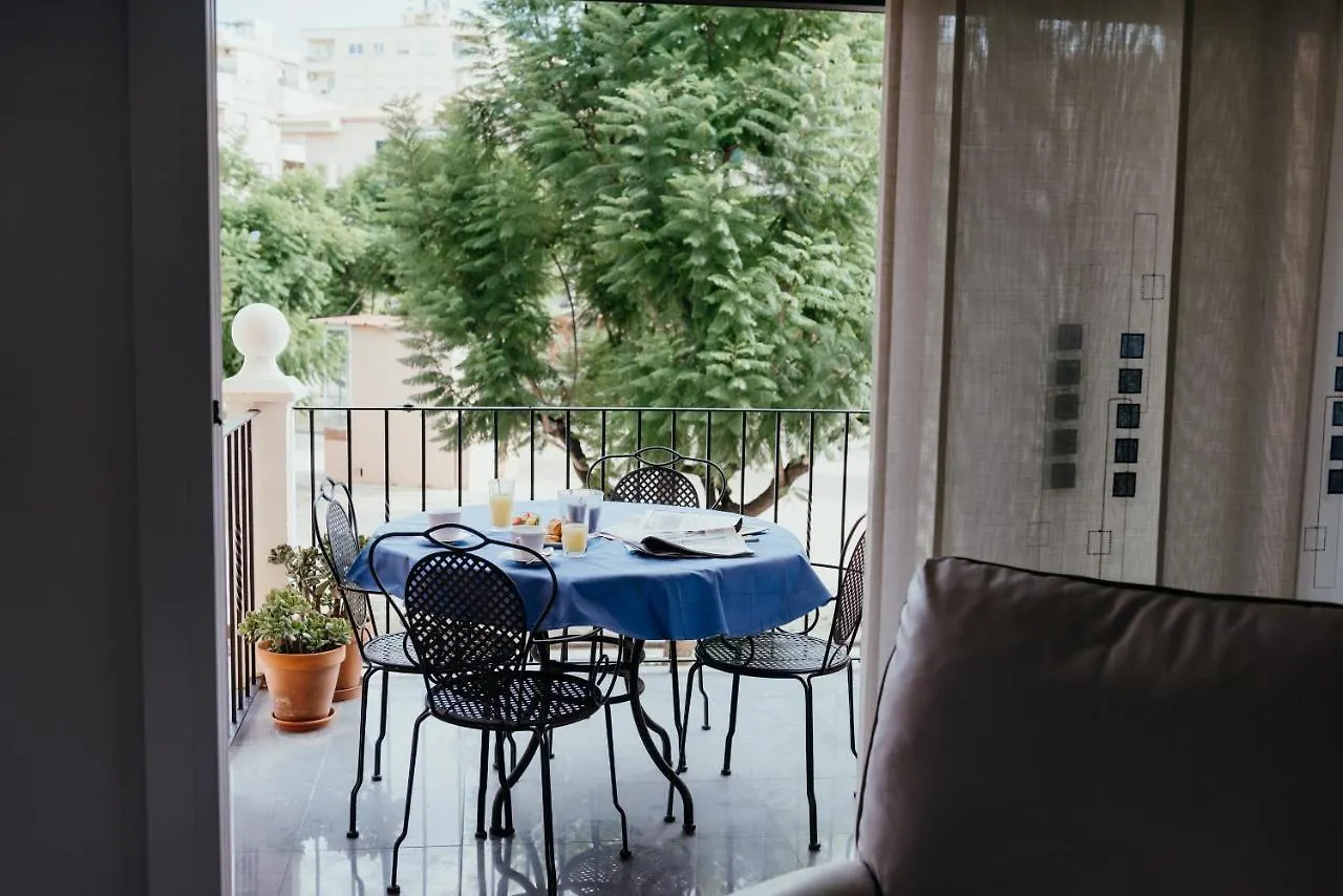 Hauzify I Apartament Marina 托里代巴拉
